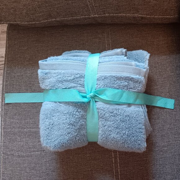 Martha Stewart Hand Towels (Set of 2) - Ice Blue - Picture 1 of 11